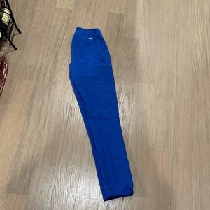 Figs Zola skinny scrub pants - size small, tall